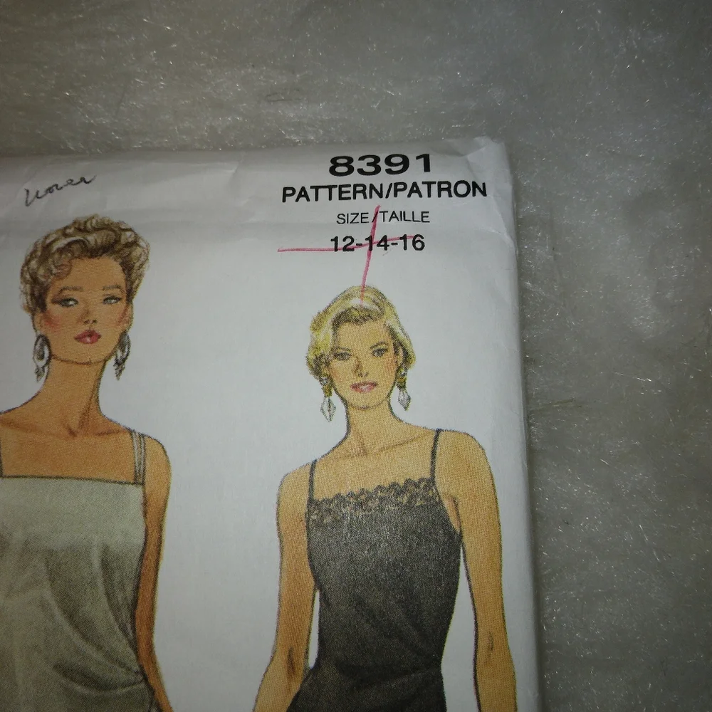 VOGUE 8391 Misses bias dress in 3 variations Sz 12-14-16 EASY